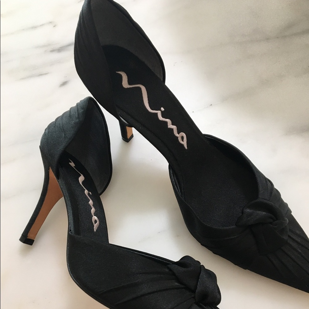 Black Dressy Nina Pumps- Size 9 1/2